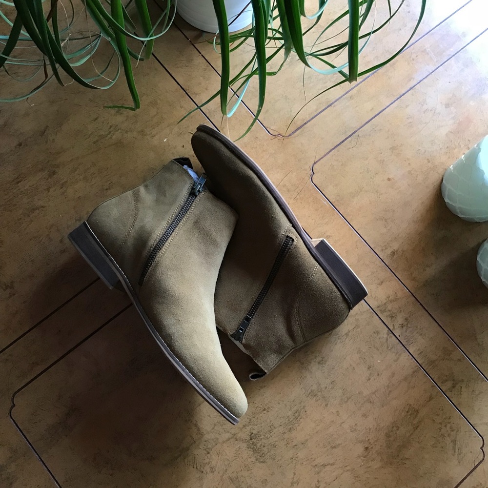 Men’s Chelsea Boots
